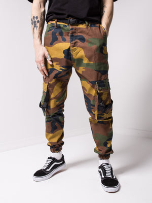 Open image in slideshow, Camouflage Cargo Denim
